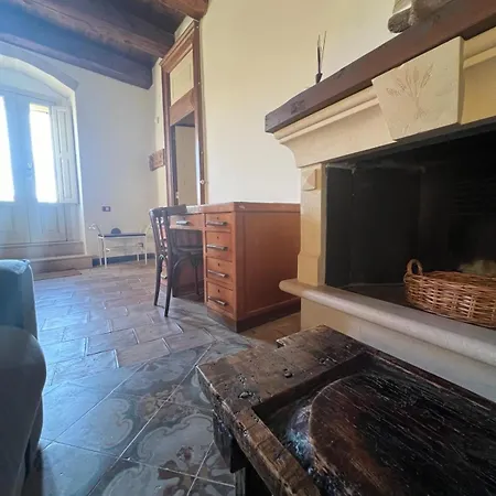 Locus Amoenus 4*