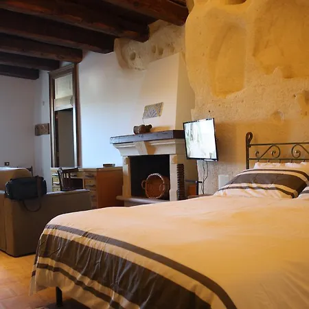 Locus Amoenus Matera