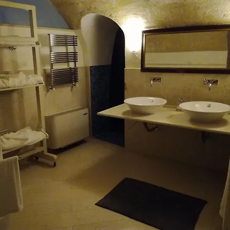 Locus Amoenus Matera