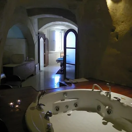 Locus Amoenus 4* Matera