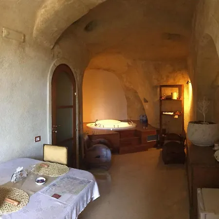 Locus Amoenus 4* Matera