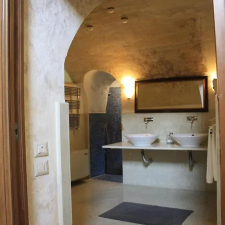 Frühstückspension Locus Amoenus 4*