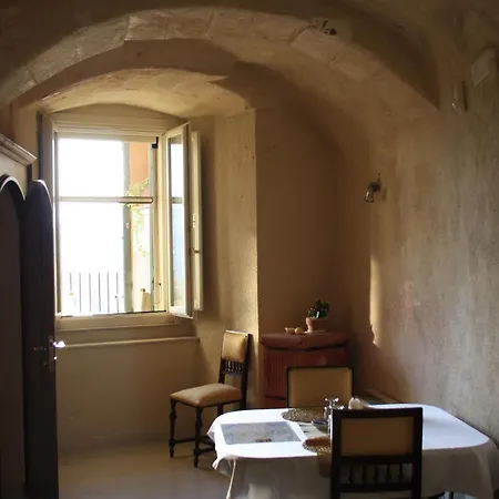 Locus Amoenus Bed & Breakfast *