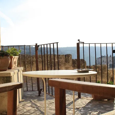 Locus Amoenus Panzió Matera