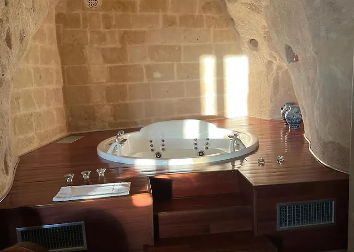 Locus Amoenus Couette-café 4*