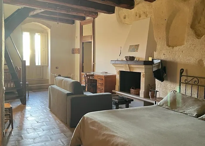 Couette-café Locus Amoenus Matera