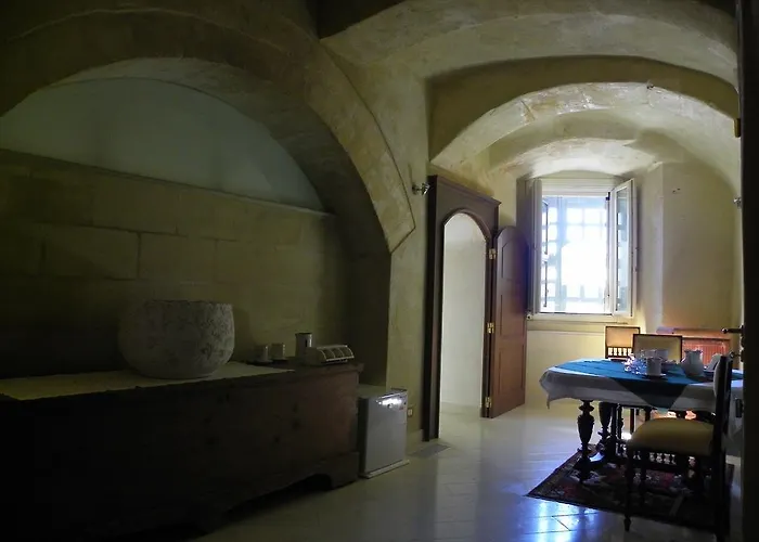 Couette-café Locus Amoenus 4*