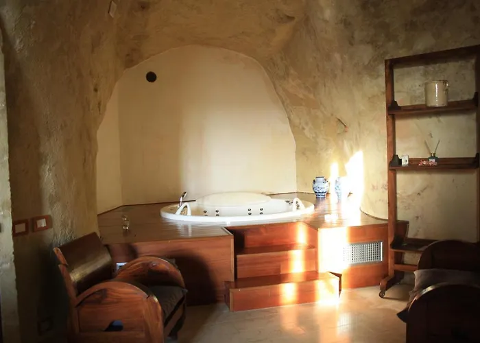 Locus Amoenus Couette-café