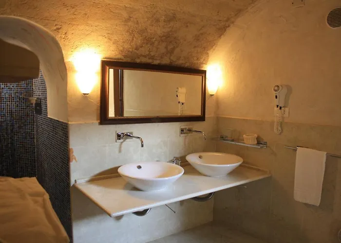 Couette-café Locus Amoenus 4*