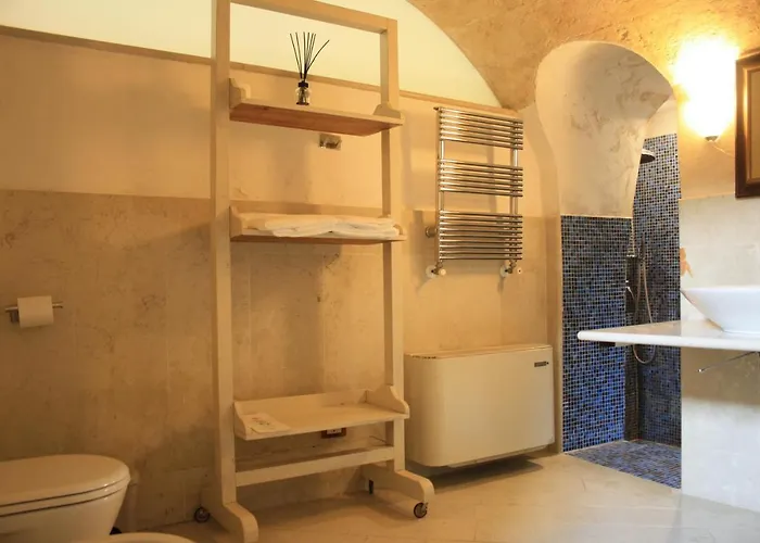 Locus Amoenus Couette-café Matera