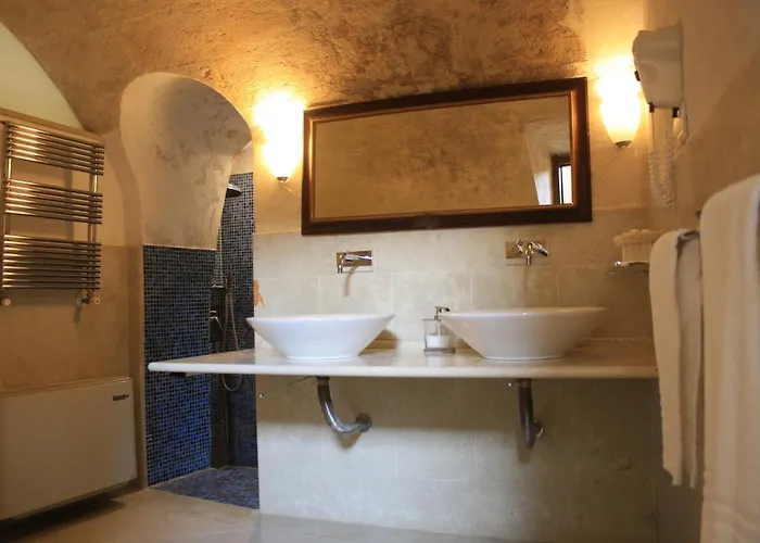 Couette-café Locus Amoenus 4*